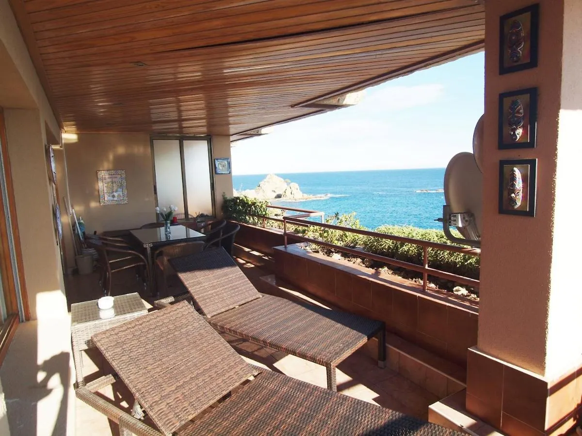 Kerstin Bruns - Apartamento La Illa With Sea View Apartment Tossa de Mar