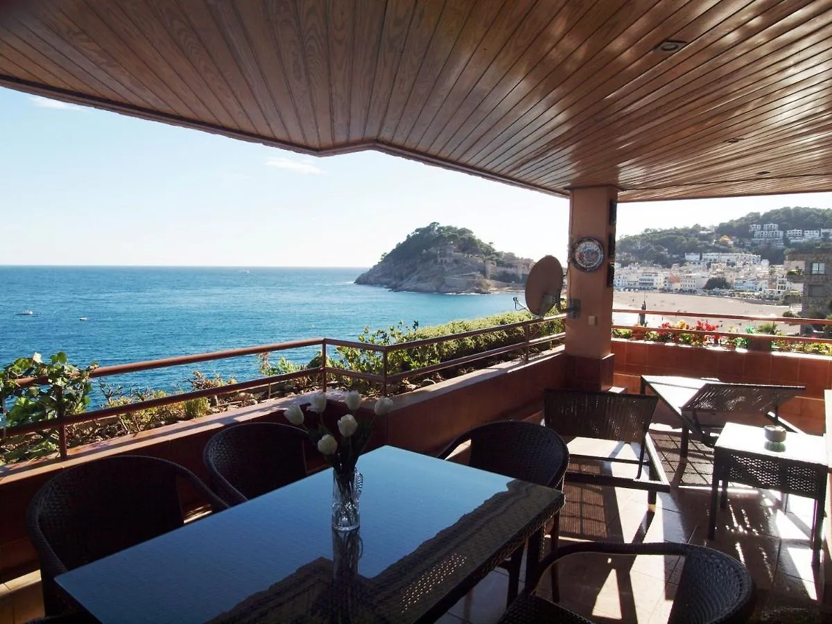 Kerstin Bruns - Apartamento La Illa With Sea View Apartment Tossa de Mar